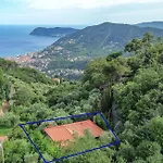 Alassio-villa-sea-view * Алассио